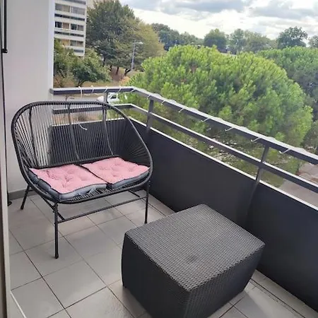 T2 Cosy Au Pied Du Tram Apartamento